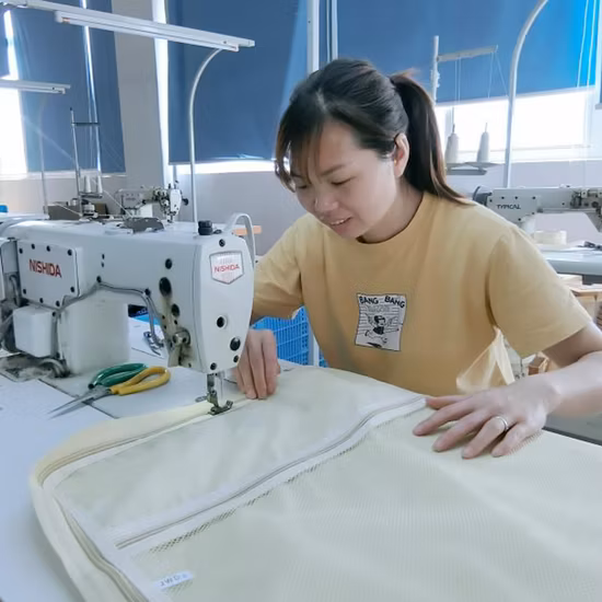 Borsa a tracolla alla moda con vernice retrò da uomo nuova